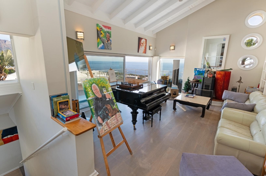5 Bedroom Property for Sale in Camps Bay Western Cape